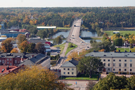 Vy över Vänersborg, residenset och Dalbobron.